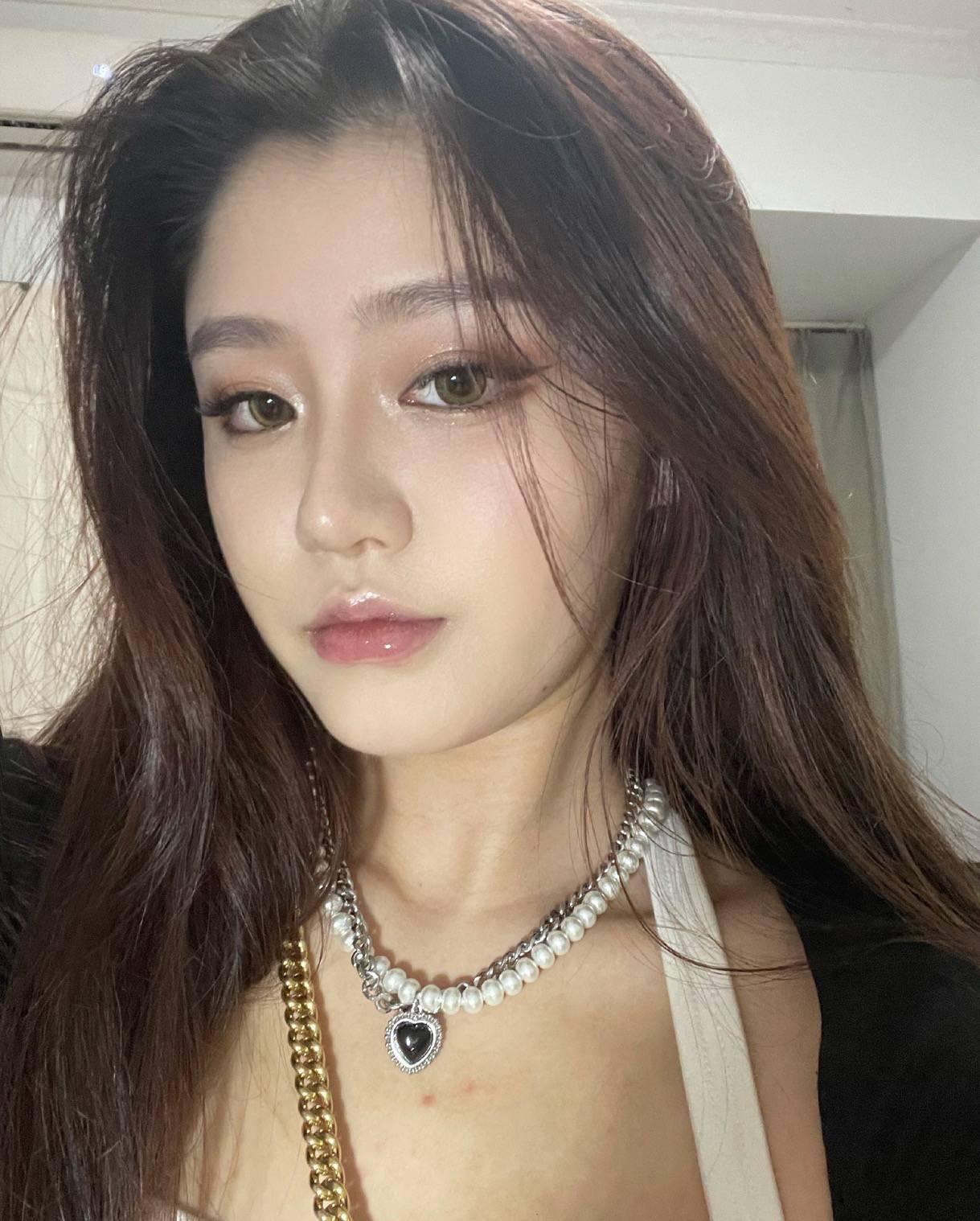 强力推荐徐汇区极品美女